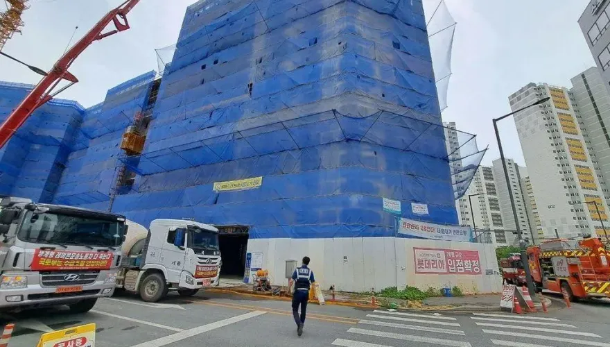 韓國「興建中大樓」驚傳崩塌意外　2越南籍工人慘遭活埋、4人受傷