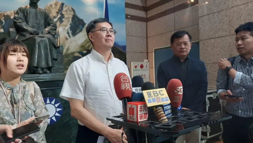 徐耀昌喊「下架國民黨」稱口誤！ 考紀會回應讓他傻眼：只敢挑軟柿子吃