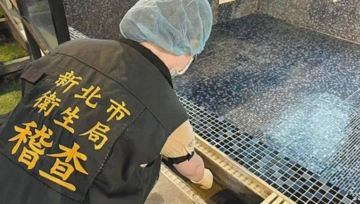 女子游泳染「食腦變形蟲」！業者發聲：員工家屬都在這游泳