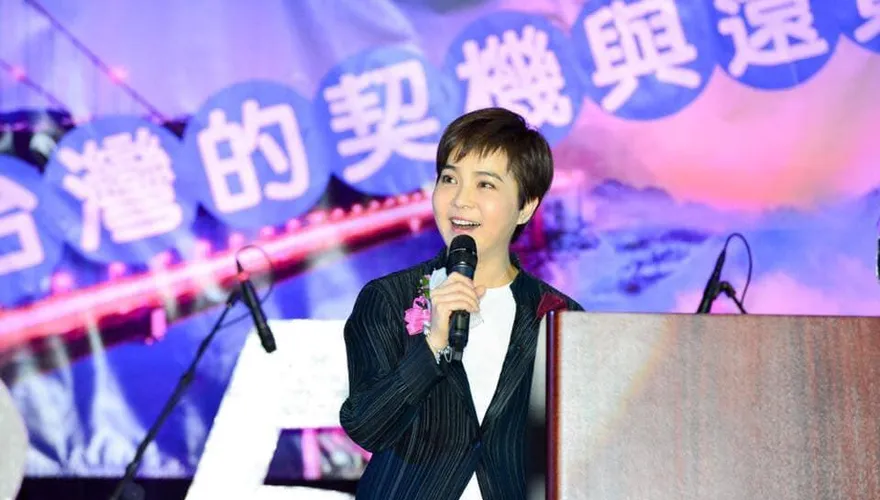 台電換字體、帳單藍轉綠惹議！李艷秋曝3癥結點：關鍵是「恥」字
