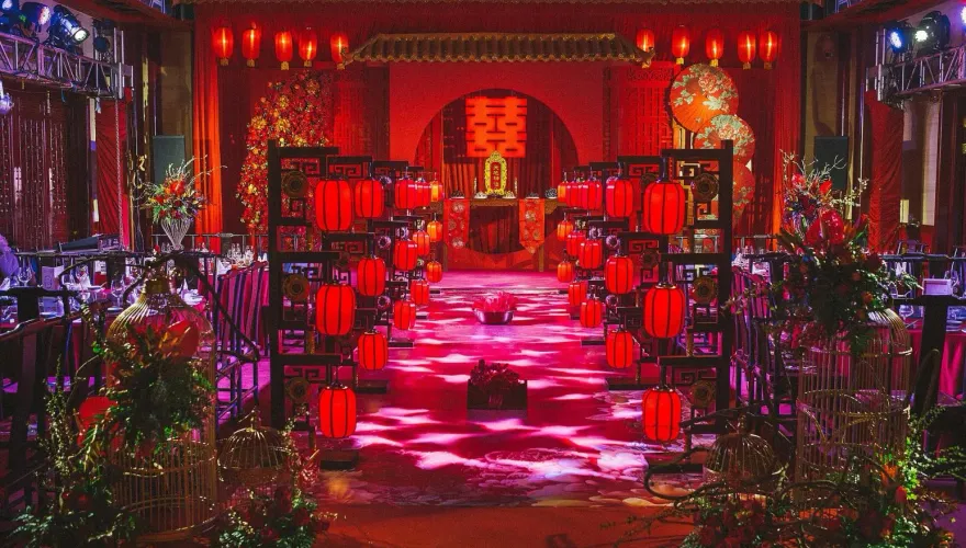 鬼月禁忌/農曆7月結婚　婚紗穿紅色「會讓祂想到血」