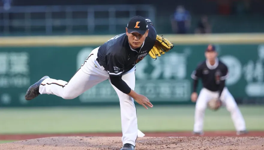 影/叩關149勝飲恨！潘威倫相隔315天再登板先發　寫隊史最老紀錄
