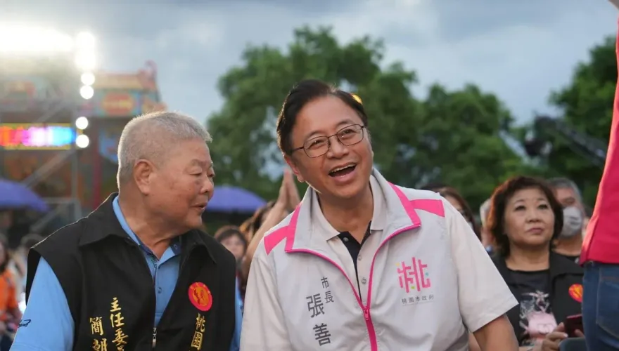 明倫三聖宮關公聖誕千秋　桃園市府贈「正道弘揚」匾額　感謝熱心公益