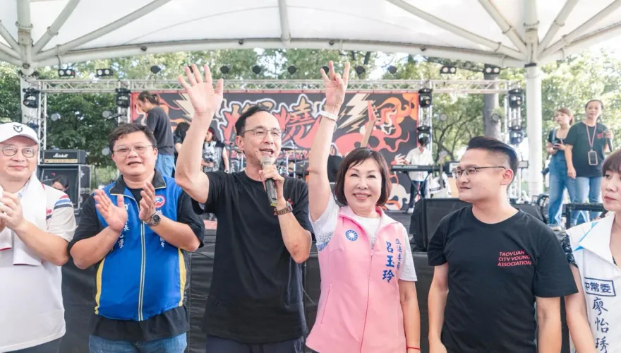 侯友宜下鄉整合奏效！朱立倫喊團結化解爭議一起勝選
