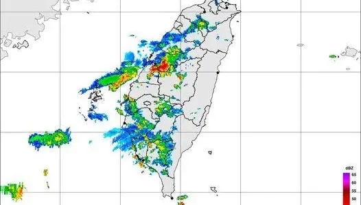 快訊/對流雲系又來了！3地區發佈大雨特報　午後小心雨彈轟炸