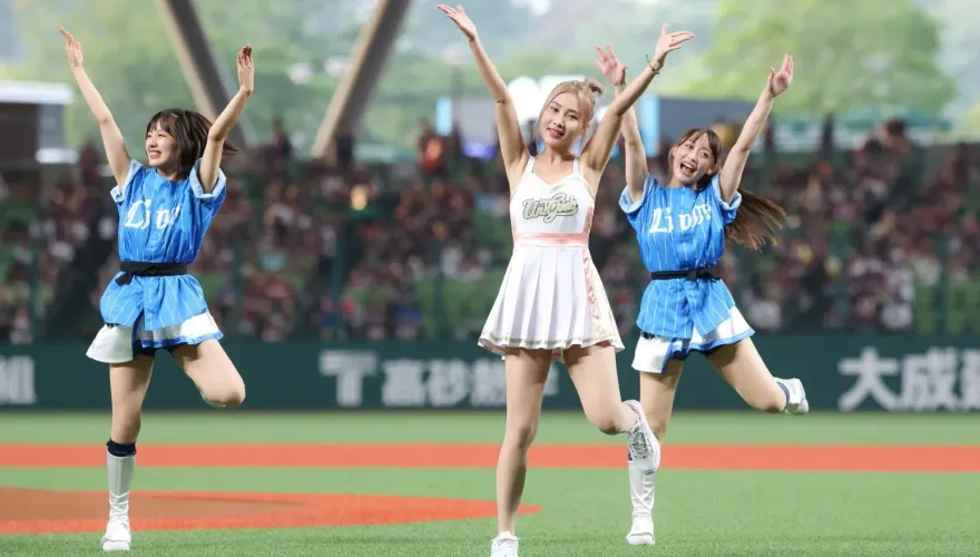 睽違3年！UniGirls站上西武獅巨蛋　台日雙獅好友日登場