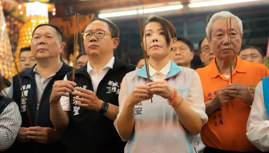 狠！追殺高虹安連台大「斐陶斐」也取消？章程曝光網譁然