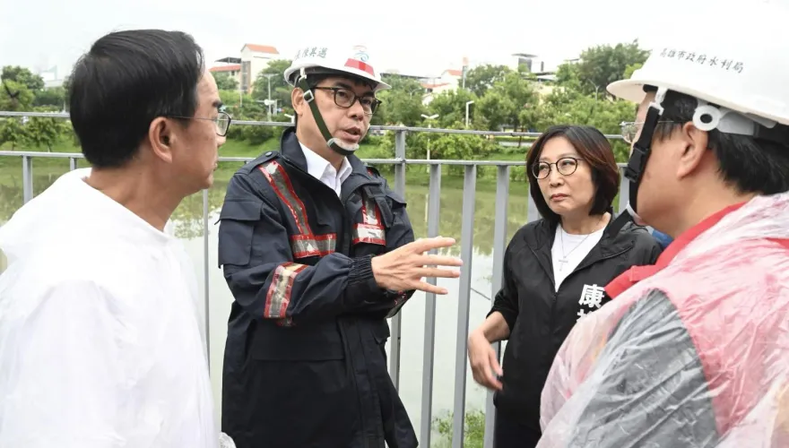 雨彈炸高雄淹水...陳其邁被陳建仁害慘了？　媒體人語出驚人