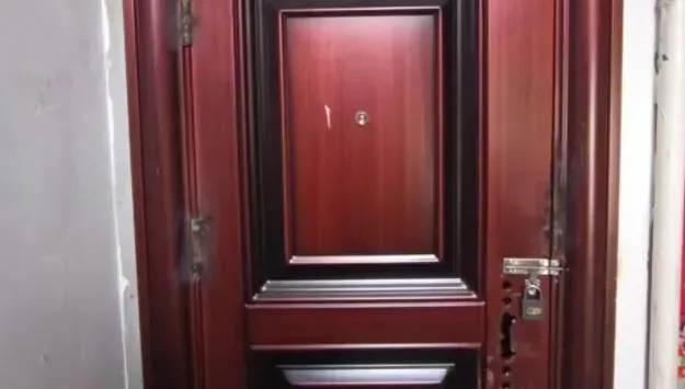 情侶買房一口氣付清...交屋後大門被前屋主妻「焊死」　法院管不了原因曝光