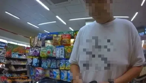 影/噁爆！台南色狼超商偷拍「裙底風光」　遭逮辯：一時衝動
