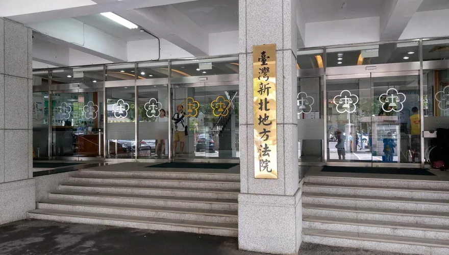 新北翁33刀砍死女房東！一審判無期　他嘆：後悔投案