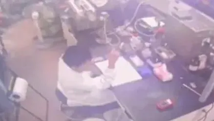 影/爆炸瞬間曝！台大實驗燒傷9人影片流出　當事學生：僅有「曬傷」