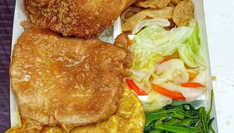 羨慕！台南80元「慈悲便當」有雞腿、排骨　網激推：吃的是感動