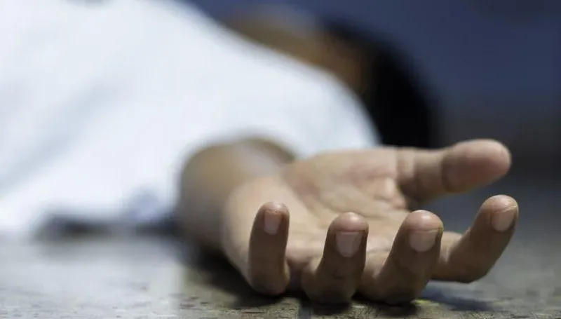 粗心爸獨留3歲女兒在家！她「爬窗」墜7樓慘亡　判決出爐