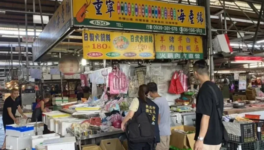 重寧海鮮號「掛羊頭賣豬肉」　新北地檢聲押女攤商