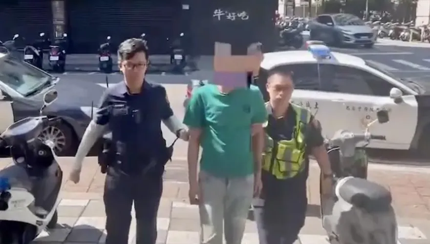 快訊/新北土城醋男當街揮刀　前女友現任男友背部遭砍傷送醫
