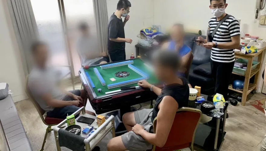 影/租公寓當職業麻將場抽頭　警破門搜索當場逮5人