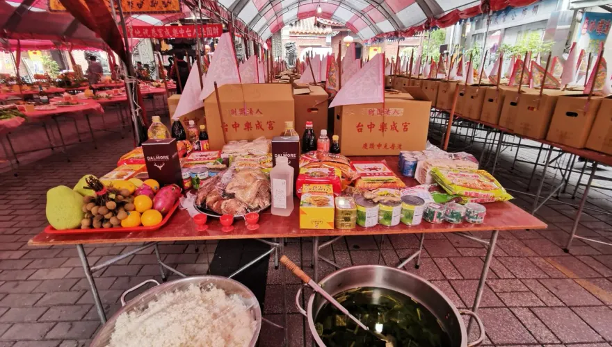普渡攻略/冥界放暑假　中元意義：追遠祭祖、諸惡莫作
