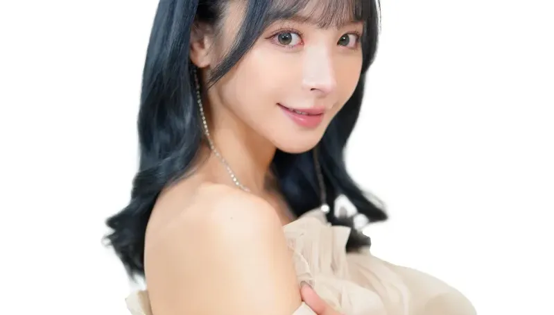 AV女優睡衣開趴！合體2女神嗨聊　直播互吐真心話