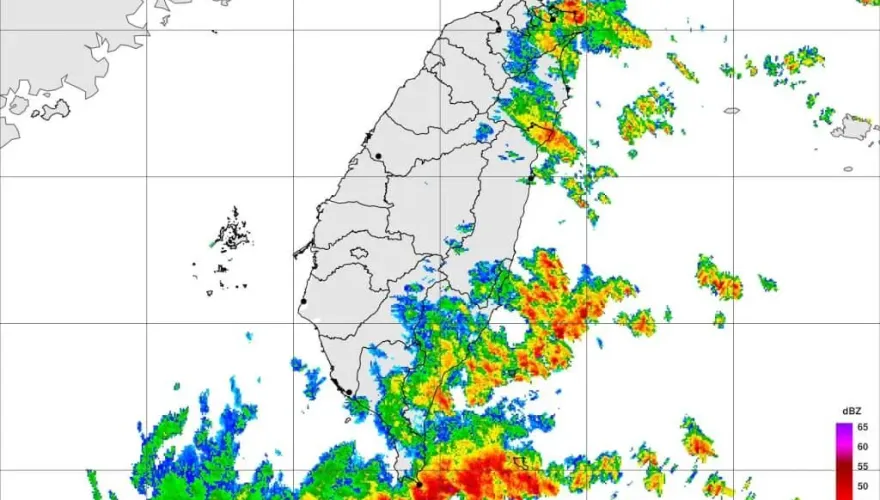 蘇拉動向/颱風逼近南台　大雨恐炸台東山區單日雨量上看300毫米