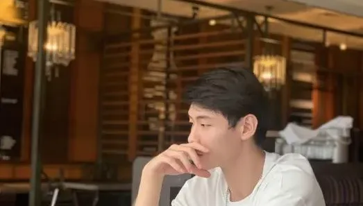 獨家專訪／遭小提琴王子睡女友4次！苦主是許智超兒子...一個月遭父親、女友雙重打擊