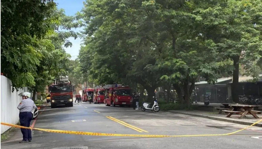 快訊/2周前實驗室爆炸！台大今又發生火警　電器起火燒1樓木屋
