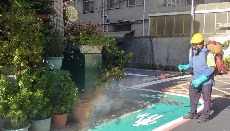 快訊/北市登革熱病例+1　中山區公所發動社區清潔