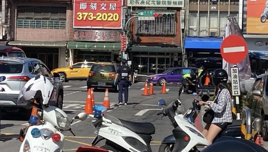 快訊/死亡車禍！鶯歌男子接連遭2車輾過爆頭慘死　砂石車肇逃木柵被攔下