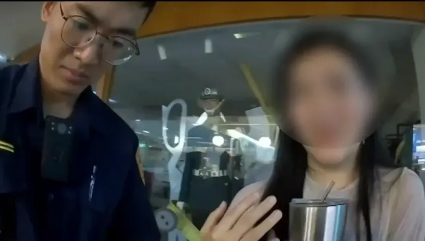 影/超商痛哭片！正妹研究生慘遭「竹聯幫男公關」討出場費　險被騙學費淚崩