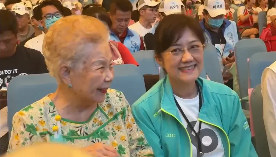 柯文哲親妹柯美蘭參選新竹市立委？「學姊」黃瀞瑩露口風　民眾黨戰略曝光