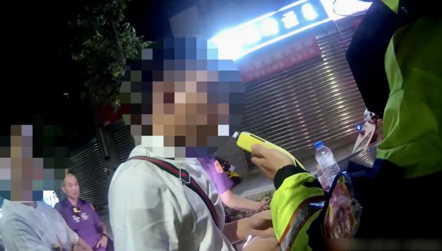 影/蘆洲警半小時連抓3人酒駕　騎電動滑板車超標仍送辦