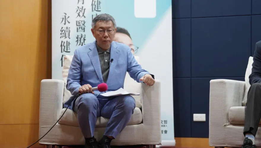 基隆市議員呂美玲加入民眾黨？　柯文哲：出了一點事情就停著