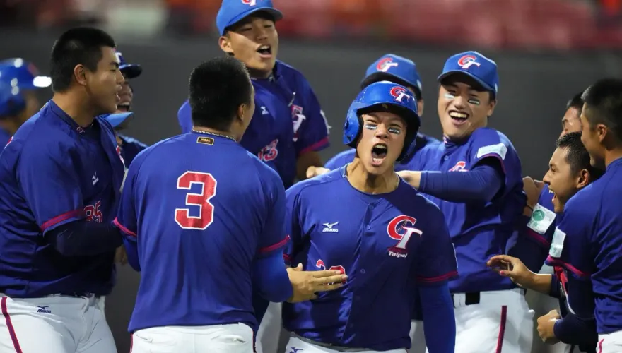 U18世界盃/強投豪打！中華隊超級循環賽首戰告捷　王念好開轟砲打美國