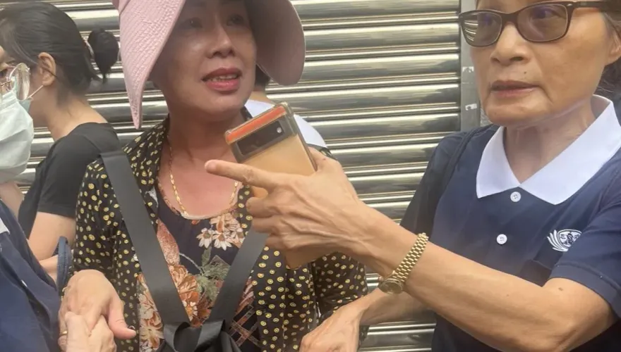 快訊/大直民宅下陷現場直擊！住戶登記返家取物時忍不住淚崩
