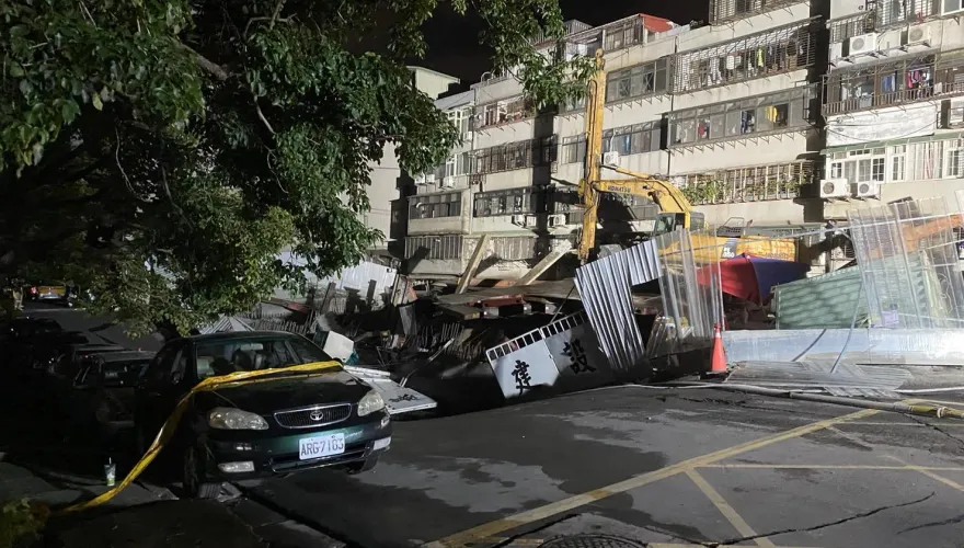 大直民宅陷落！王鴻薇曝受災戶安置情形：建商要付百分之百責任