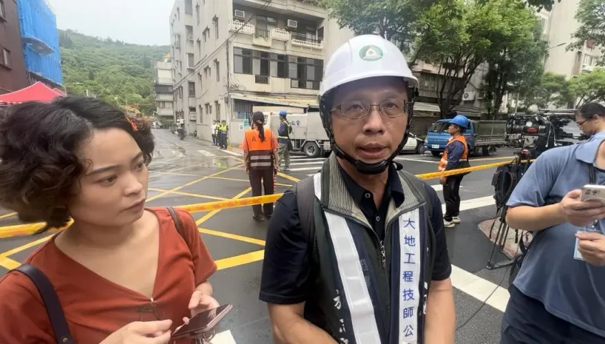 快訊/大直民宅現場直擊！塌陷造成2階段破壞　技師施志鴻：坍塌民宅必須拆除