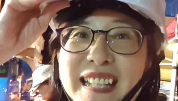 王鴻薇樓塌現場直播笑出聲遭網軍狠批！還原真相是因這件事