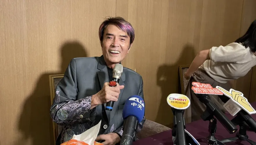 「鑽石歌王」手術一度命危　心中暗求上帝：不要那麼快帶走我