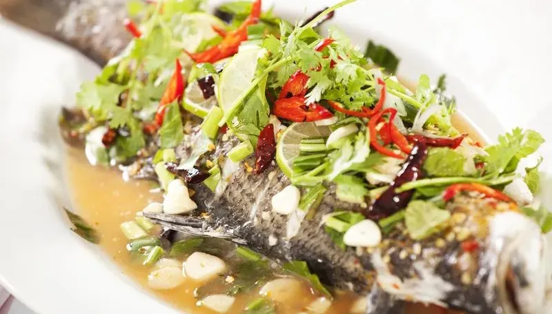魚用蒸煮最好！研究：魚類含Omega-3可改善焦慮症狀