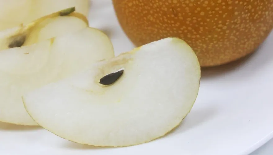 吃水梨6大好處大公開！營養師：能降血壓、血脂