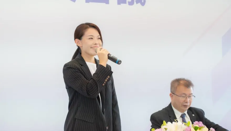 男友干政　高虹安下1命令止血！黃瓊慧「刷新三觀」：新竹市府公務員有夠可憐
