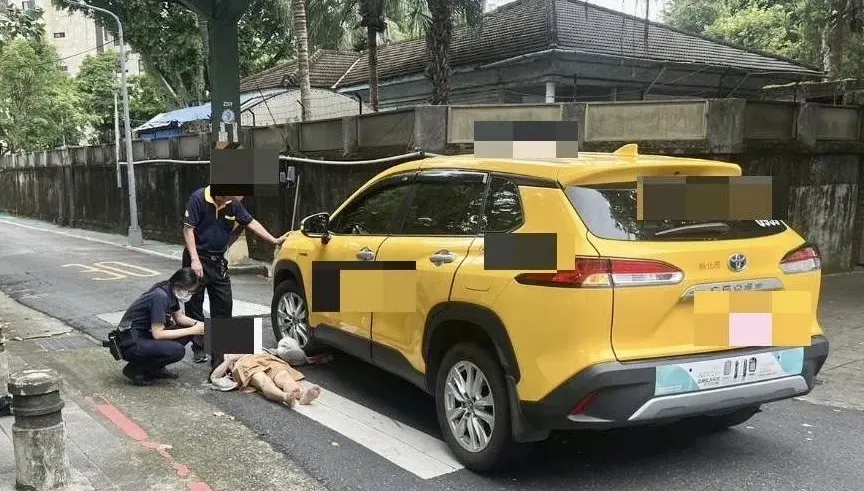 影/行人地獄！北市婦遭左轉小黃撞擊　倒臥地上險遭輾