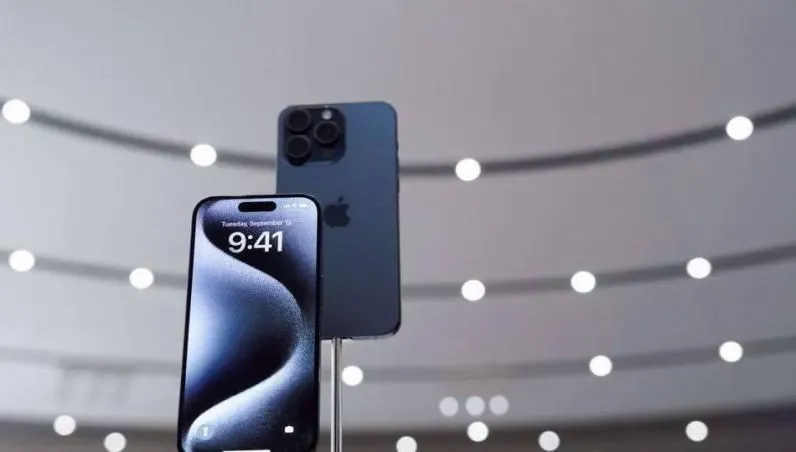 蘋果分析iPhone 15偶發過熱成因　強調與設計無關