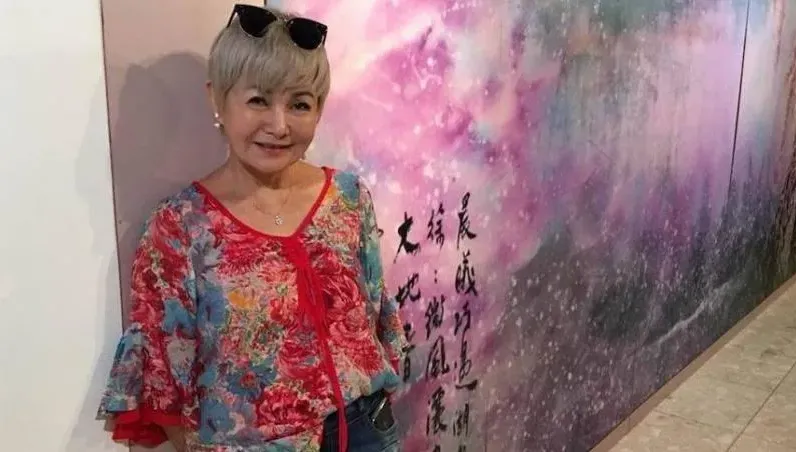 司馬三三被狗狂踩胸部3天！一摸發現「尖型硬塊」竟是乳癌