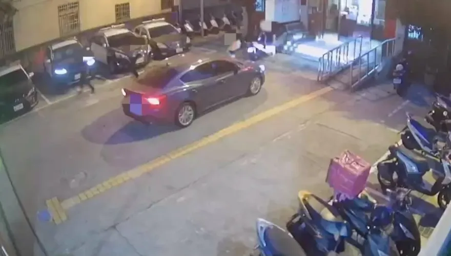 影/台中女童高燒40度...身體猛抽搐！暖警開道2分鐘火速進急診救人