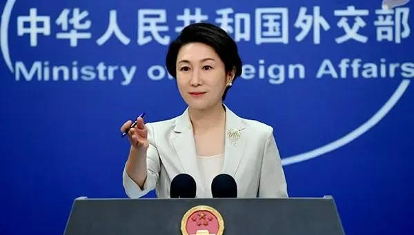 雷蒙多對訪陸期間華為發表新機「感到不悅」　陸外交部：企業決定