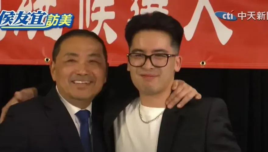 南非武官子「小查克」現身僑宴挺！侯友宜發文：「人在公門好修行」　網讚：太感人了
