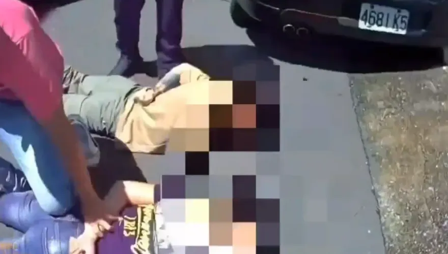影/標榜「24小時外送到府」！2女毒販足跡遍高雄　警趁送貨逮人