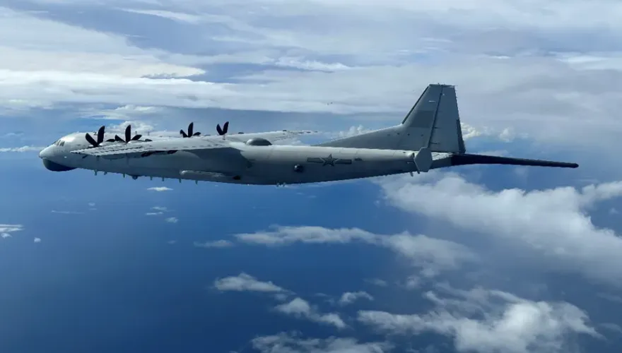 路線圖曝光！解放軍32架次軍機出海擾台　我秀監控運-8反潛機照