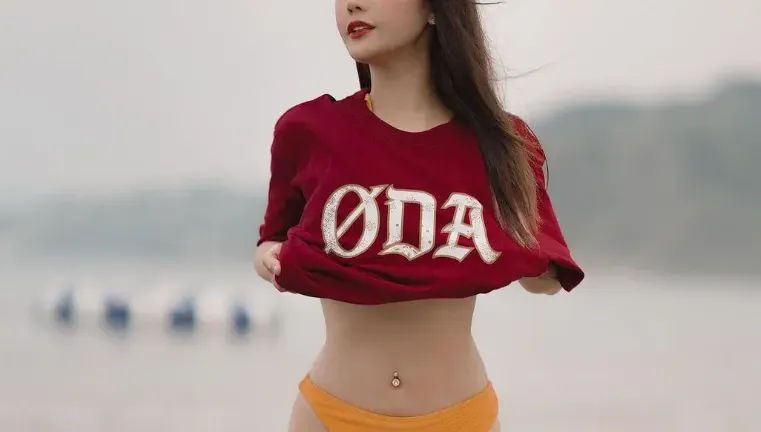 啦啦隊女神長灘島夜店喝到斷片！坐輪椅被推走　壯男公主抱帶回房